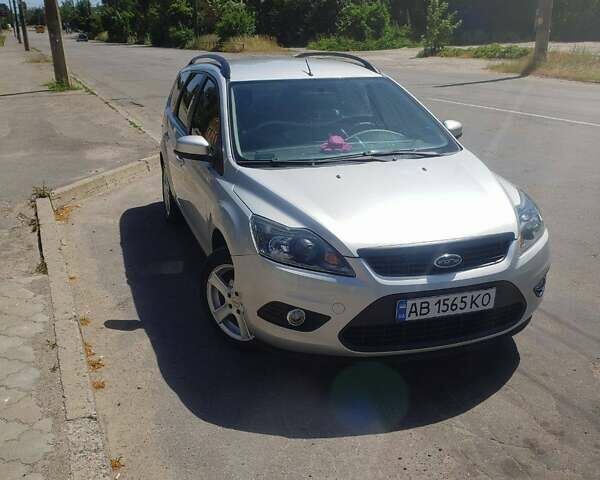 Форд Фокус 2008 в Виннице на Automoto.ua Серый Форд Фокус, объемом двигателя 1.6 л и пробегом 173 тыс. км за 5500 $, фото 1 на Automoto.ua
