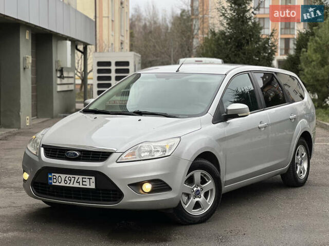 Серый Форд Фокус, объемом двигателя 1.6 л и пробегом 264 тыс. км за 4150 $, фото 75 на Automoto.ua