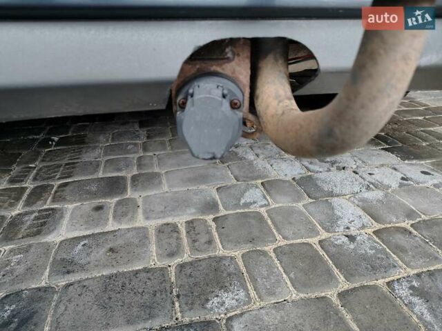 Сірий Форд Фокус, об'ємом двигуна 1.6 л та пробігом 251 тис. км за 6700 $, фото 28 на Automoto.ua