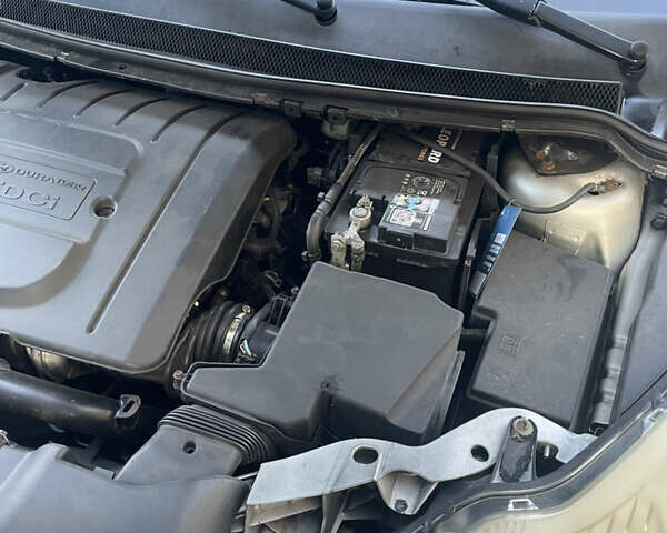 Серый Форд Фокус, объемом двигателя 1.6 л и пробегом 346 тыс. км за 5000 $, фото 13 на Automoto.ua