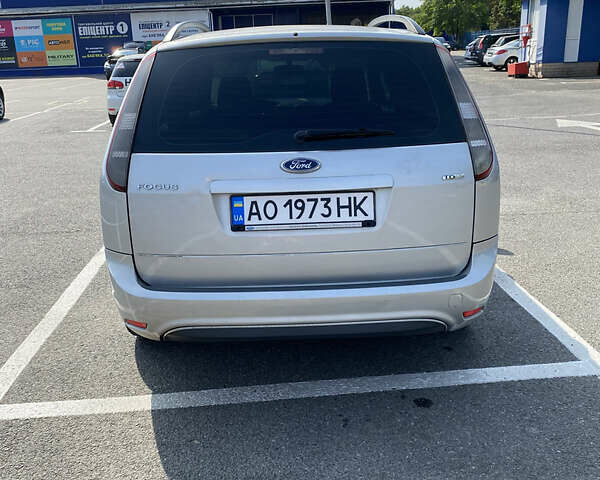 Сірий Форд Фокус, об'ємом двигуна 1.8 л та пробігом 379 тис. км за 5000 $, фото 4 на Automoto.ua