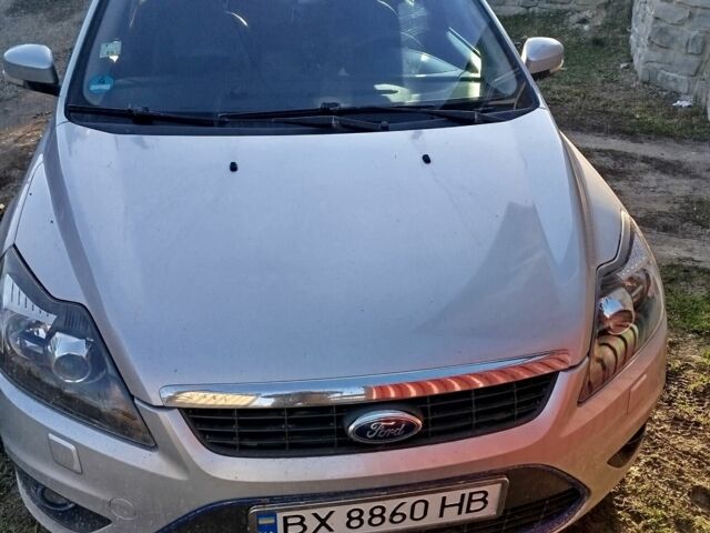 Серый Форд Фокус, объемом двигателя 2 л и пробегом 300 тыс. км за 4800 $, фото 6 на Automoto.ua