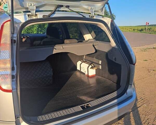 Сірий Форд Фокус, об'ємом двигуна 1.9 л та пробігом 224 тис. км за 6300 $, фото 7 на Automoto.ua