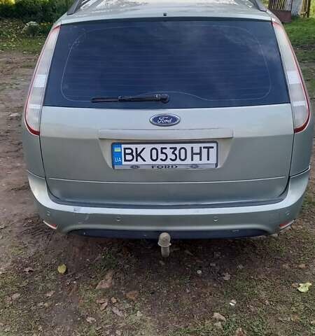 Форд Фокус 2008 в Луцке на Automoto.ua Серый Форд Фокус, объемом двигателя 1.75 л и пробегом 288 тыс. км за 4500 $, фото 6 на Automoto.ua