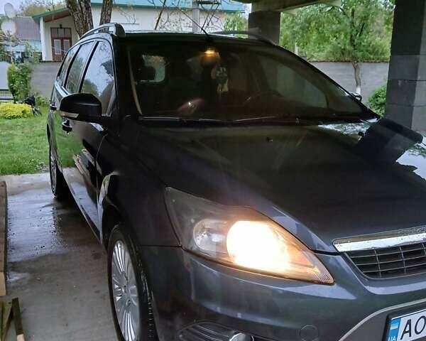 Сірий Форд Фокус, об'ємом двигуна 1.56 л та пробігом 274 тис. км за 4600 $, фото 1 на Automoto.ua