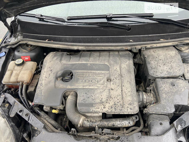 Серый Форд Фокус, объемом двигателя 1.6 л и пробегом 284 тыс. км за 4900 $, фото 31 на Automoto.ua