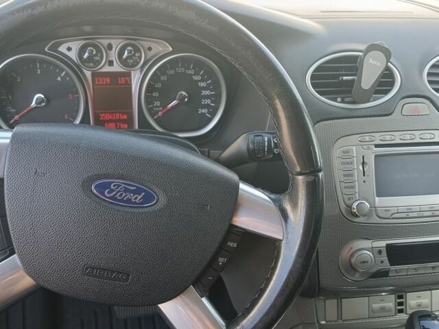 Форд Фокус 2008 в Киеве на Automoto.ua Серый Форд Фокус, объемом двигателя 2 л и пробегом 350 тыс. км за 3099 $, фото 6 на Automoto.ua