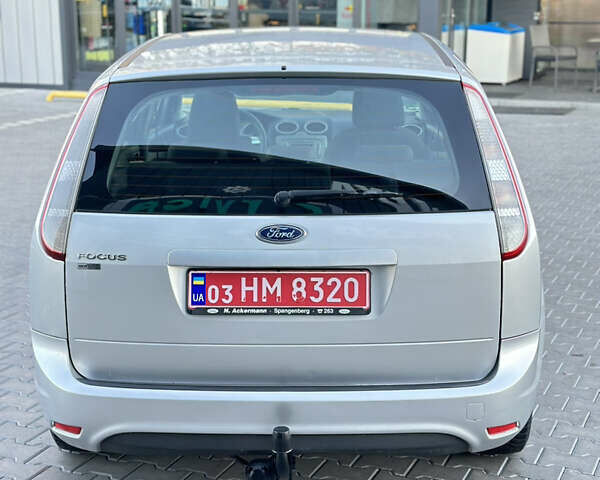 Серый Форд Фокус, объемом двигателя 1.6 л и пробегом 210 тыс. км за 5200 $, фото 12 на Automoto.ua