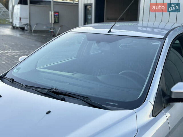 Серый Форд Фокус, объемом двигателя 1.6 л и пробегом 210 тыс. км за 5200 $, фото 20 на Automoto.ua