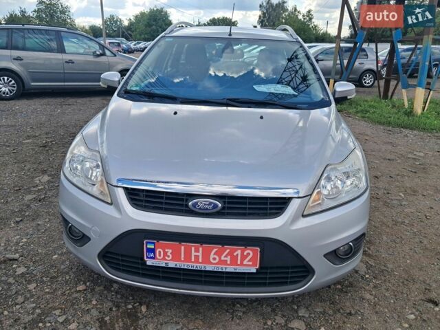 Сірий Форд Фокус, об'ємом двигуна 1.6 л та пробігом 190 тис. км за 4999 $, фото 1 на Automoto.ua