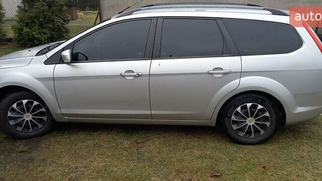 Серый Форд Фокус, объемом двигателя 1.6 л и пробегом 232 тыс. км за 5300 $, фото 15 на Automoto.ua