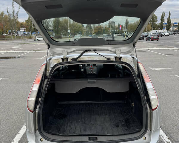 Форд Фокус 2008 в Киеве на Automoto.ua Серый Форд Фокус, объемом двигателя 1.6 л и пробегом 312 тыс. км за 4750 $, фото 14 на Automoto.ua