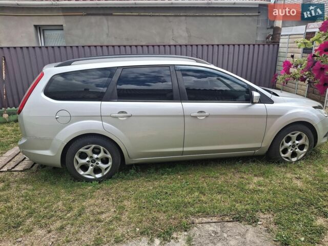 Сірий Форд Фокус, об'ємом двигуна 2 л та пробігом 355 тис. км за 5500 $, фото 2 на Automoto.ua