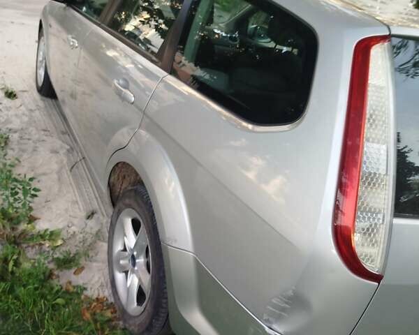 Сірий Форд Фокус, об'ємом двигуна 1.56 л та пробігом 204 тис. км за 4900 $, фото 2 на Automoto.ua