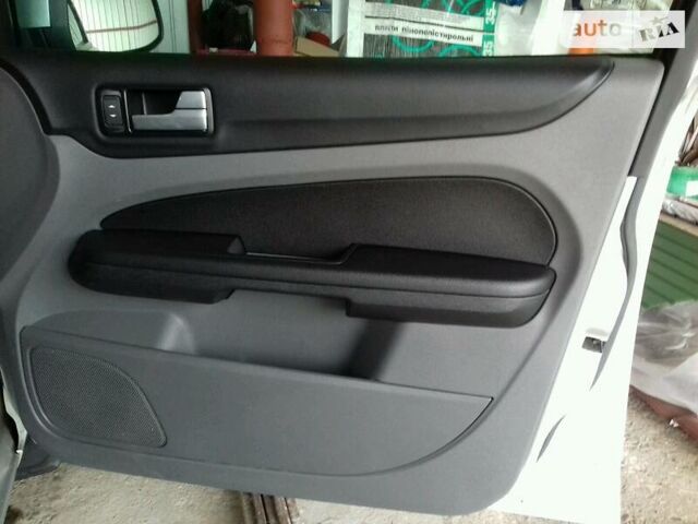 Форд Фокус 2008 у Стрые на Automoto.ua Сірий Форд Фокус, об'ємом двигуна 1.6 л та пробігом 310 тис. км за 4697 $, фото 53 на Automoto.ua