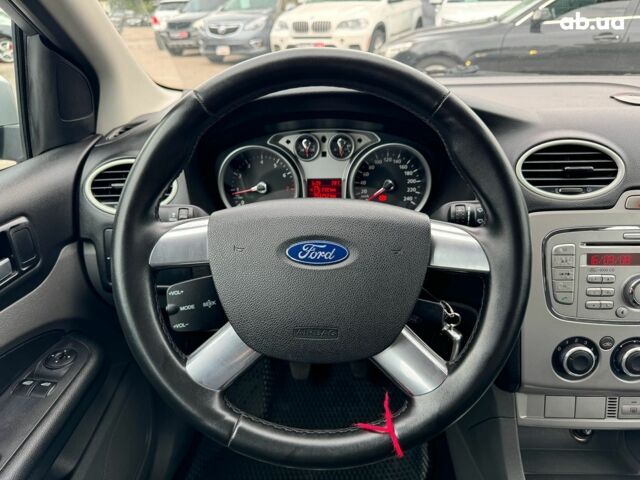 Форд Фокус 2008 в Виннице на Automoto.ua Серый Форд Фокус, объемом двигателя 1.6 л и пробегом 251 тыс. км за 4890 $, фото 26 на Automoto.ua