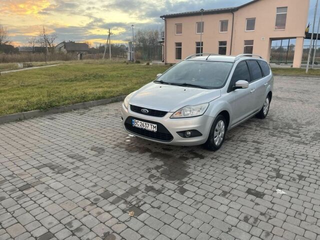 Серый Форд Фокус, объемом двигателя 1.6 л и пробегом 280 тыс. км за 4300 $, фото 3 на Automoto.ua