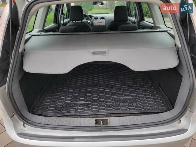 Сірий Форд Фокус, об'ємом двигуна 1.8 л та пробігом 226 тис. км за 4999 $, фото 27 на Automoto.ua