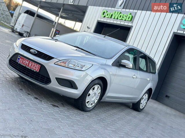 Серый Форд Фокус, объемом двигателя 1.6 л и пробегом 210 тыс. км за 5200 $, фото 17 на Automoto.ua