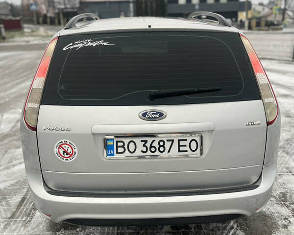 Сірий Форд Фокус, об'ємом двигуна 1.56 л та пробігом 256 тис. км за 5300 $, фото 2 на Automoto.ua