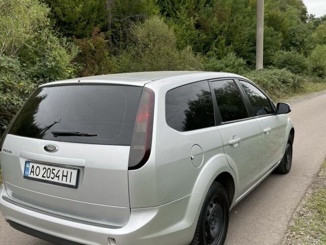 Сірий Форд Фокус, об'ємом двигуна 1.6 л та пробігом 250 тис. км за 4150 $, фото 5 на Automoto.ua