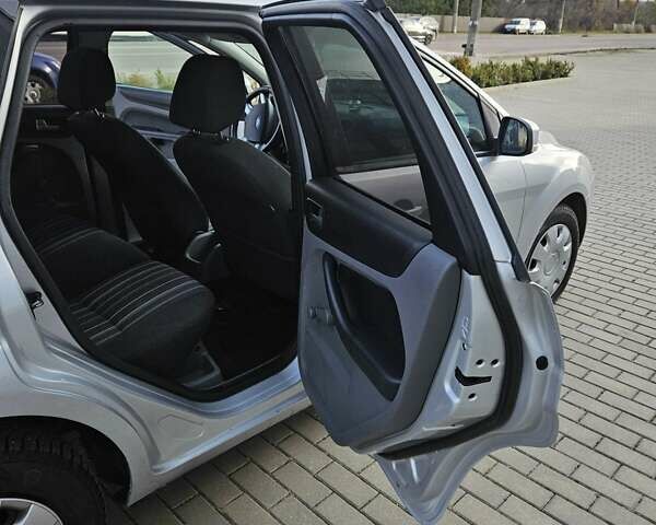 Серый Форд Фокус, объемом двигателя 1.56 л и пробегом 273 тыс. км за 4999 $, фото 14 на Automoto.ua