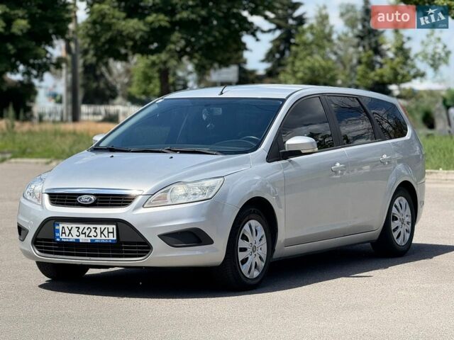 Сірий Форд Фокус, об'ємом двигуна 1.56 л та пробігом 268 тис. км за 4699 $, фото 1 на Automoto.ua
