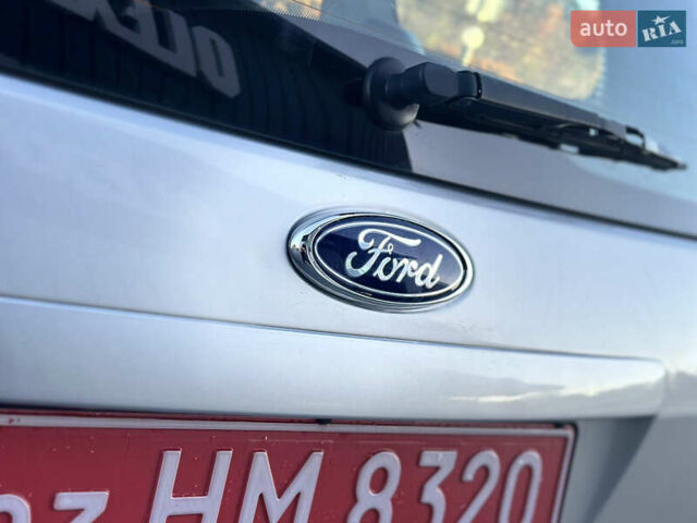 Серый Форд Фокус, объемом двигателя 1.6 л и пробегом 210 тыс. км за 5200 $, фото 30 на Automoto.ua