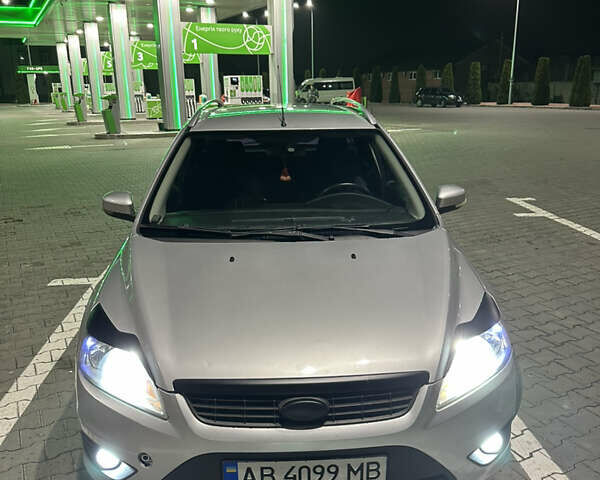 Серый Форд Фокус, объемом двигателя 1.8 л и пробегом 235 тыс. км за 5900 $, фото 1 на Automoto.ua