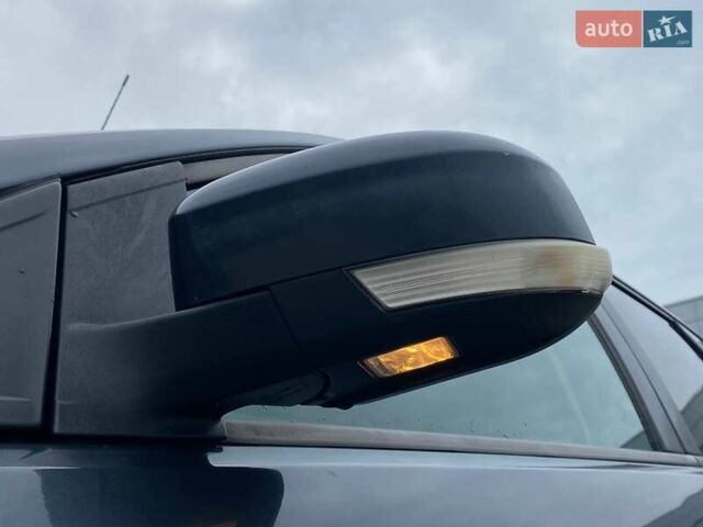 Серый Форд Фокус, объемом двигателя 1.56 л и пробегом 330 тыс. км за 5890 $, фото 14 на Automoto.ua