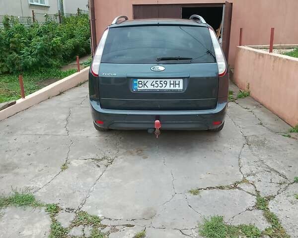 Сірий Форд Фокус, об'ємом двигуна 1.6 л та пробігом 231 тис. км за 5000 $, фото 11 на Automoto.ua