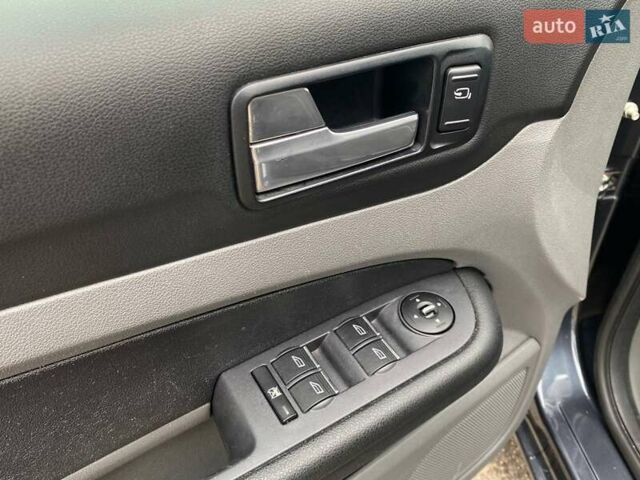 Серый Форд Фокус, объемом двигателя 1.56 л и пробегом 330 тыс. км за 5890 $, фото 17 на Automoto.ua