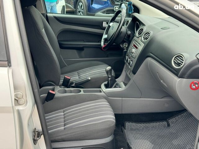 Форд Фокус 2008 в Виннице на Automoto.ua Серый Форд Фокус, объемом двигателя 1.6 л и пробегом 251 тыс. км за 4890 $, фото 24 на Automoto.ua