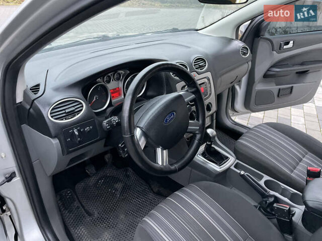 Серый Форд Фокус, объемом двигателя 1.56 л и пробегом 294 тыс. км за 5299 $, фото 22 на Automoto.ua