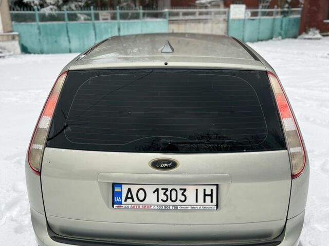 Сірий Форд Фокус, об'ємом двигуна 1.6 л та пробігом 275 тис. км за 4150 $, фото 4 на Automoto.ua