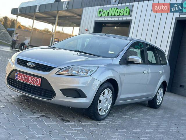 Серый Форд Фокус, объемом двигателя 1.6 л и пробегом 210 тыс. км за 5200 $, фото 25 на Automoto.ua