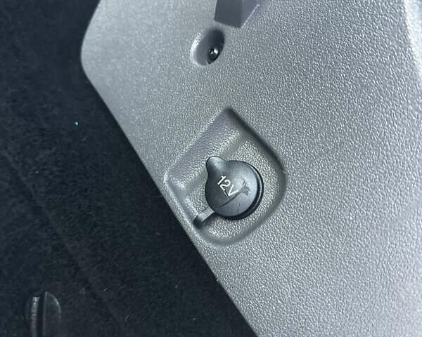 Серый Форд Фокус, объемом двигателя 1.6 л и пробегом 210 тыс. км за 5200 $, фото 94 на Automoto.ua