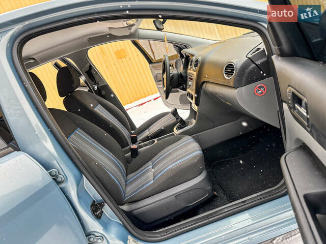 Сірий Форд Фокус, об'ємом двигуна 1.6 л та пробігом 189 тис. км за 5333 $, фото 11 на Automoto.ua