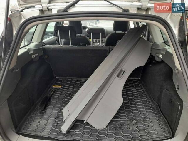 Форд Фокус 2008 в Виннице на Automoto.ua Серый Форд Фокус, объемом двигателя 1.6 л и пробегом 173 тыс. км за 5500 $, фото 11 на Automoto.ua