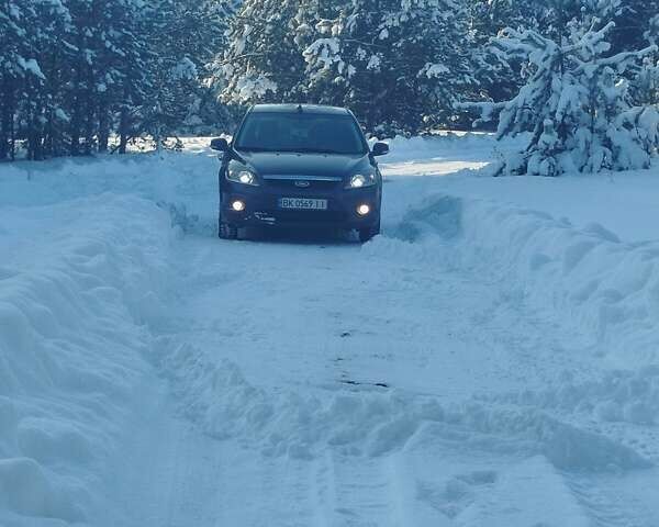 Сірий Форд Фокус, об'ємом двигуна 1.6 л та пробігом 286 тис. км за 5150 $, фото 16 на Automoto.ua