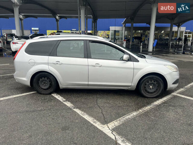 Сірий Форд Фокус, об'ємом двигуна 1.56 л та пробігом 400 тис. км за 4200 $, фото 10 на Automoto.ua