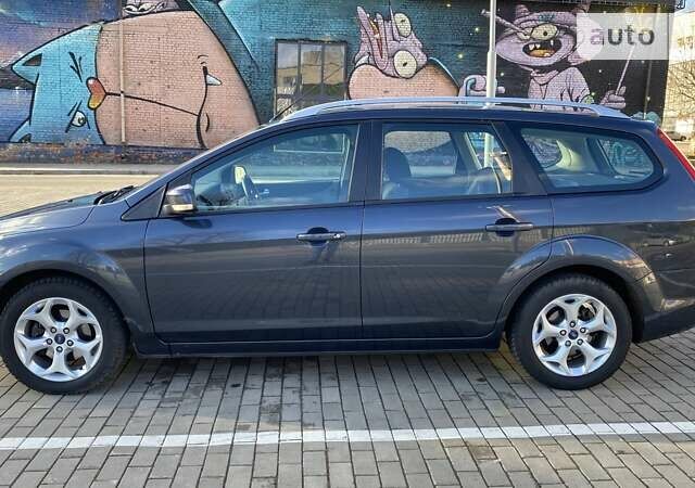 Сірий Форд Фокус, об'ємом двигуна 1.6 л та пробігом 220 тис. км за 6000 $, фото 11 на Automoto.ua