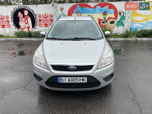 Сірий Форд Фокус, об'ємом двигуна 1.6 л та пробігом 234 тис. км за 5200 $, фото 2 на Automoto.ua