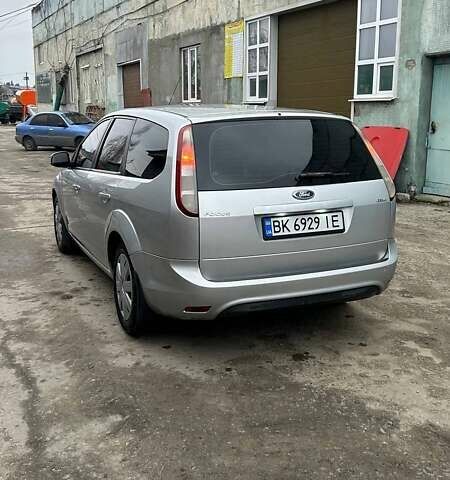 Сірий Форд Фокус, об'ємом двигуна 1.8 л та пробігом 250 тис. км за 4550 $, фото 11 на Automoto.ua