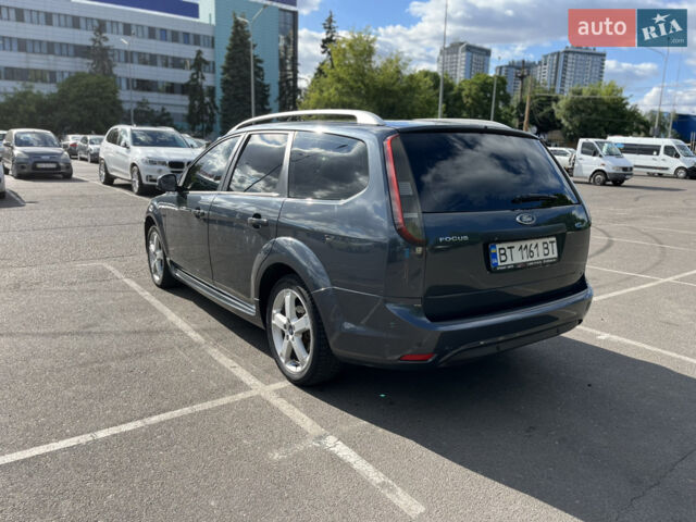 Сірий Форд Фокус, об'ємом двигуна 1.6 л та пробігом 315 тис. км за 5300 $, фото 5 на Automoto.ua