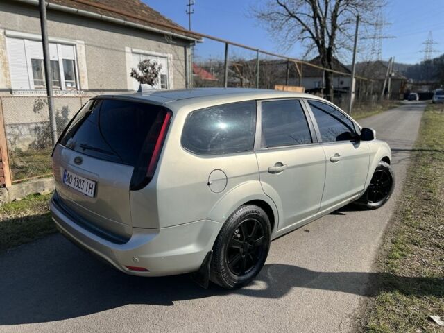 Сірий Форд Фокус, об'ємом двигуна 1.6 л та пробігом 290 тис. км за 3850 $, фото 1 на Automoto.ua