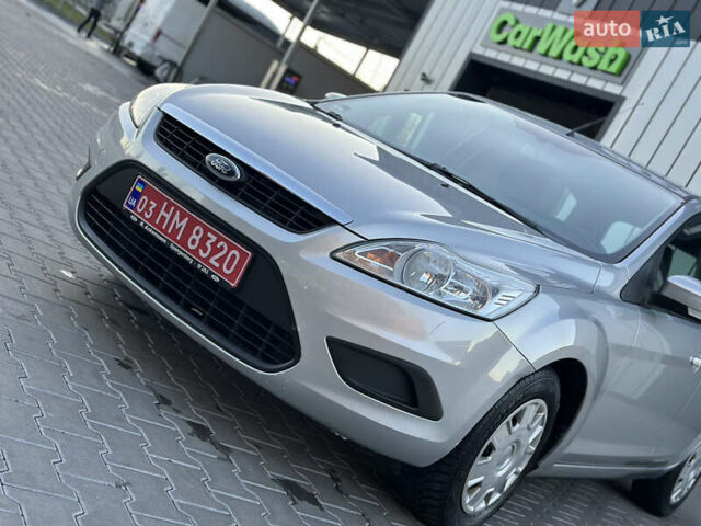 Серый Форд Фокус, объемом двигателя 1.6 л и пробегом 210 тыс. км за 5200 $, фото 19 на Automoto.ua