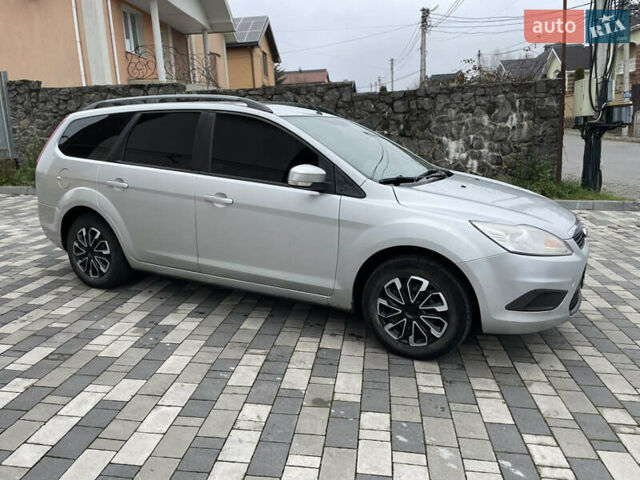 Серый Форд Фокус, объемом двигателя 1.56 л и пробегом 294 тыс. км за 5299 $, фото 4 на Automoto.ua