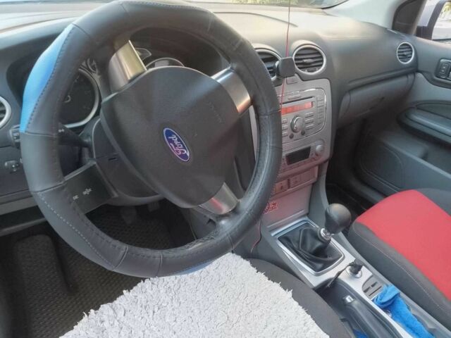 Форд Фокус 2008 в Фастове на Automoto.ua Серый Форд Фокус, объемом двигателя 2 л и пробегом 300 тыс. км за 3800 $, фото 3 на Automoto.ua