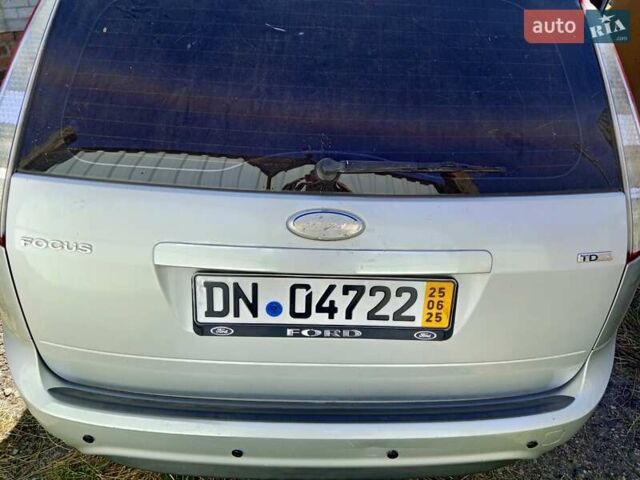 Сірий Форд Фокус, об'ємом двигуна 1.56 л та пробігом 249 тис. км за 6300 $, фото 11 на Automoto.ua